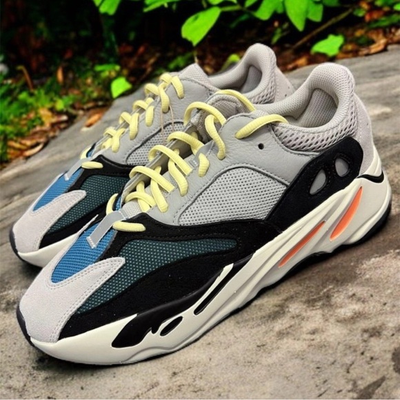 Yeezy boost 700 wave runner - Picture 3 of 7